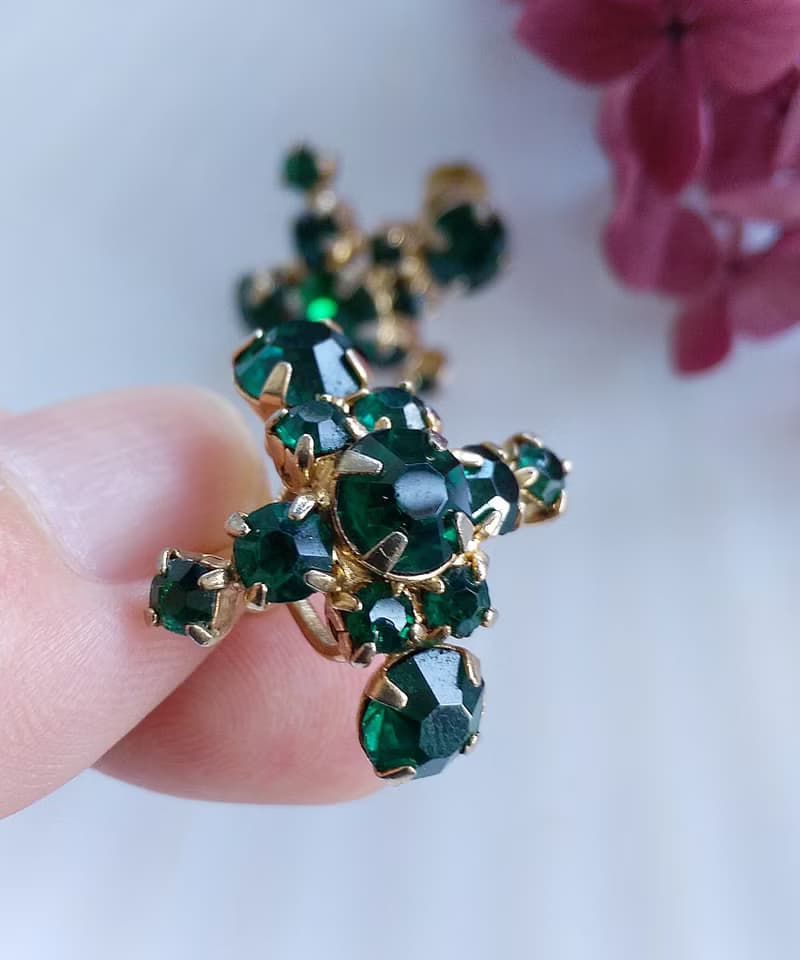 Vintage Jewelry 西洋古董飾品 十字綠萊茵 復古 栓式耳環
