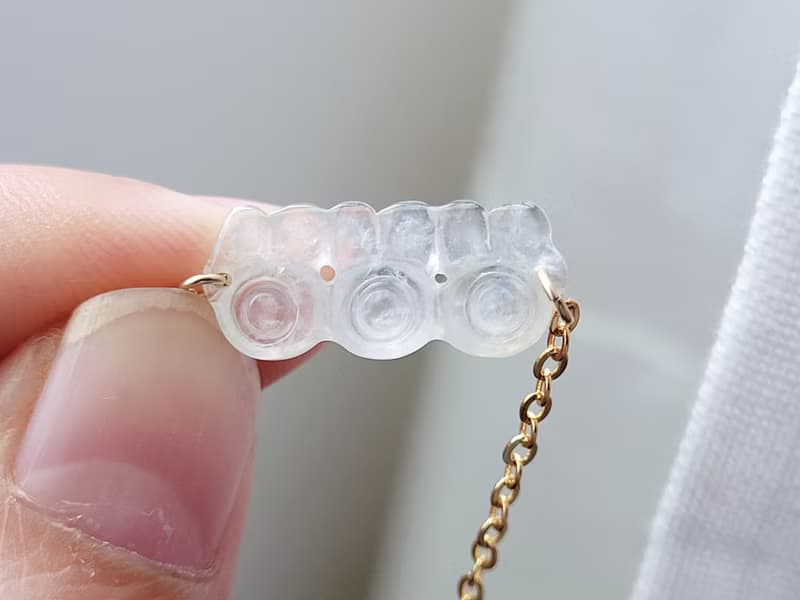 親翠 天然翡翠 高冰玻兔兔們精品鎖骨鏈 | 生肖兔