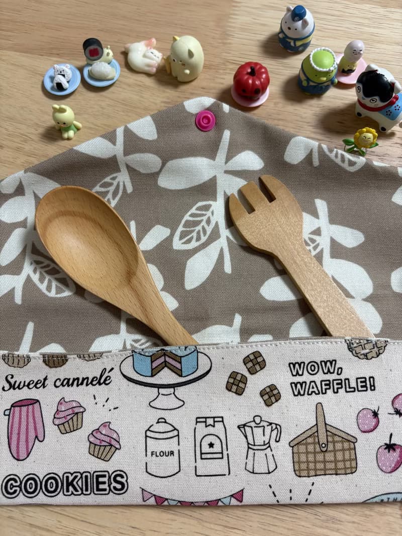 文青風環保純棉筷袋 貓咪下午茶 原胚卡其 竹林聽風 厚實手感 童