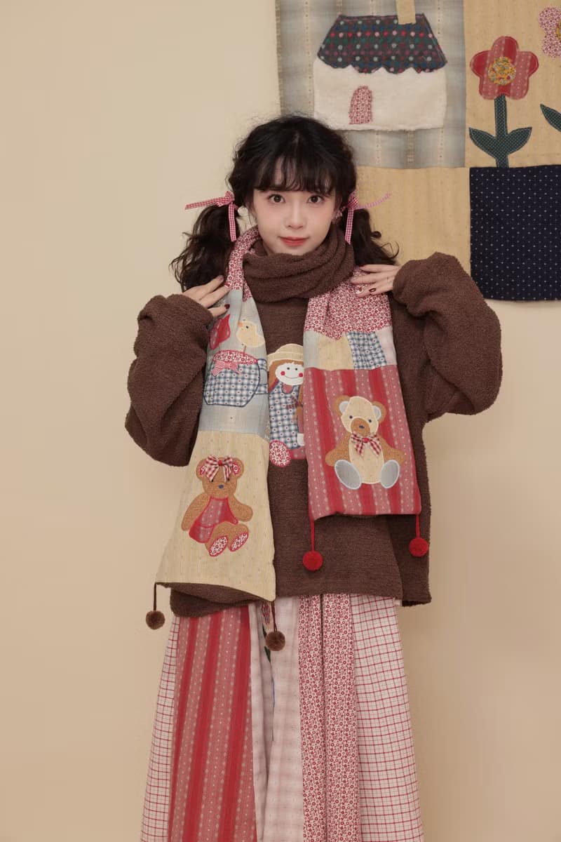 復古彩色格子 拼布小熊碎花毛球圍巾