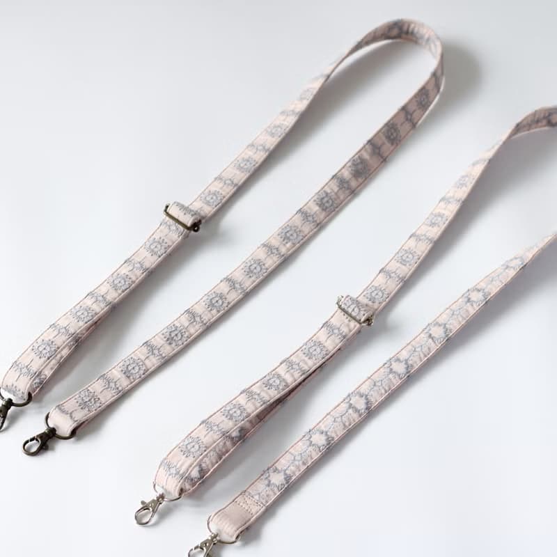 mina perhonen生地使用　スマホストラップ　バッグストラップ　anemone pink beige Fashion 可換色 Lifestyle 女友