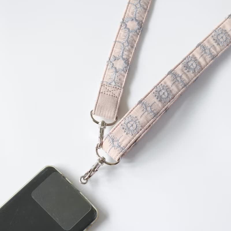 mina perhonen生地使用　スマホストラップ　バッグストラップ　anemone pink beige Fashion 可換色 Lifestyle 女友