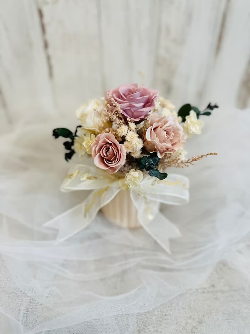 精緻永生花祝賀小桌花 粉霧色