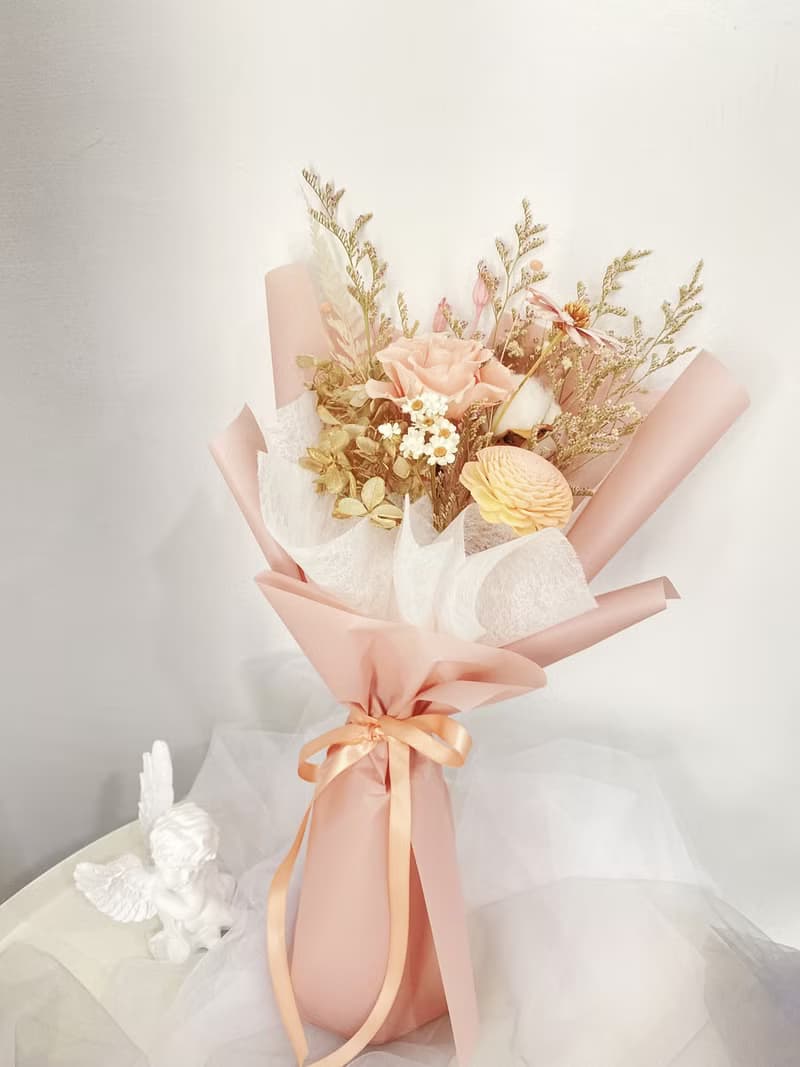 氣質溫柔 暖橘色永生花束 不凋花束 生日花束 情人花束 情人節