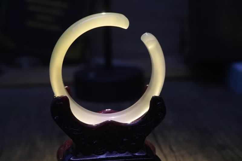 小猫爪高冰種手鐲精緻透亮手環禮盒裝