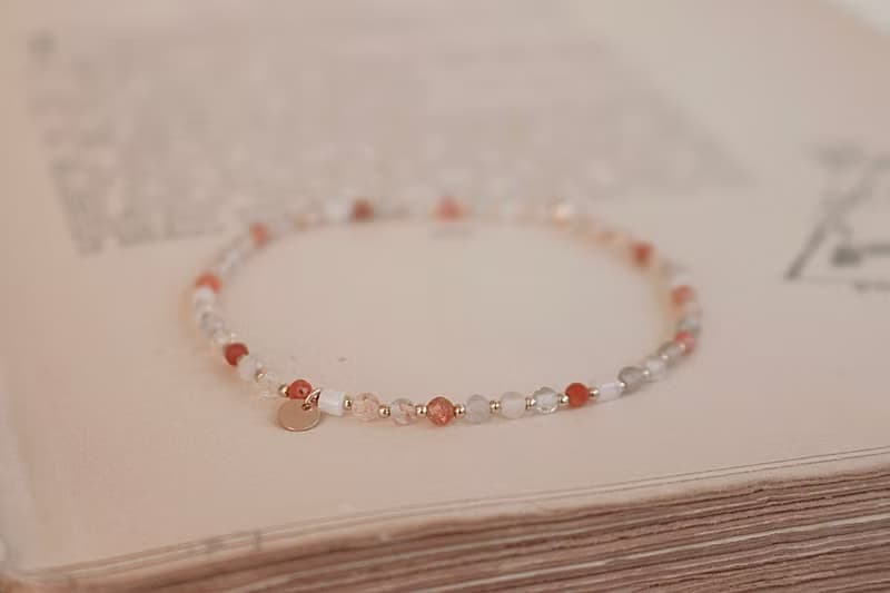 手環 草莓晶 瑪瑙 天然石 - 好消息 -