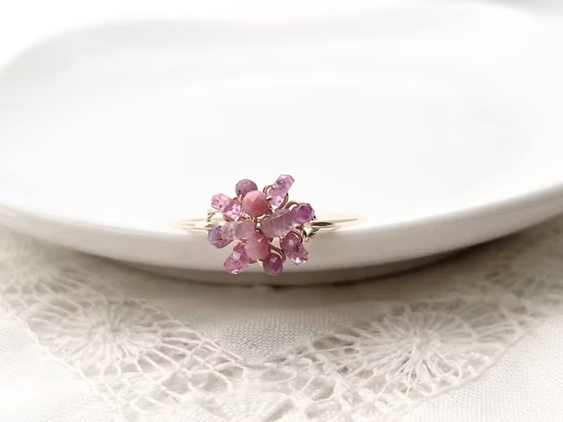 Bijou bouquet - ピンクサファイア ピンクスピネル ロードナイトのワイヤーリング