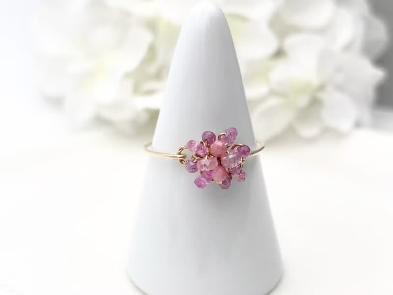 Bijou bouquet - ピンクサファイア ピンクスピネル ロードナイトのワイヤーリング