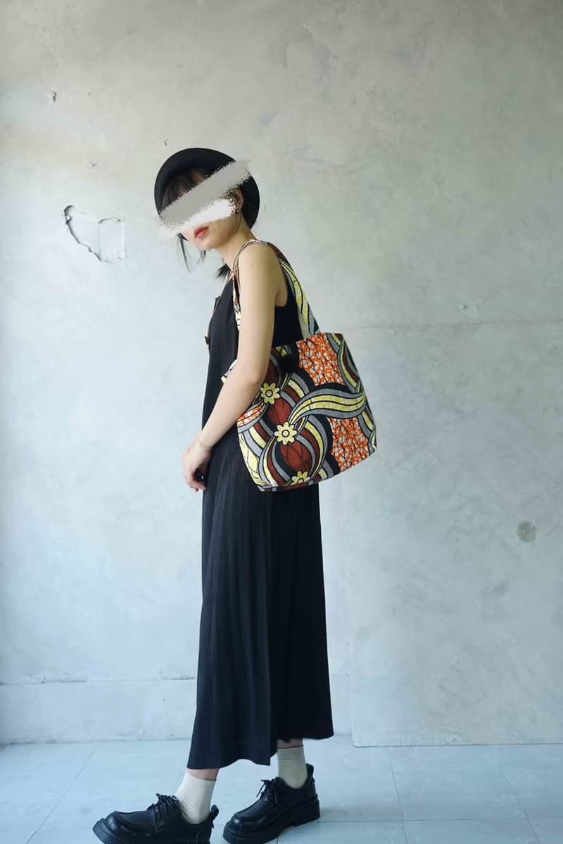 手作-夏日印花非洲布花大毛球托特側背包-花路大道