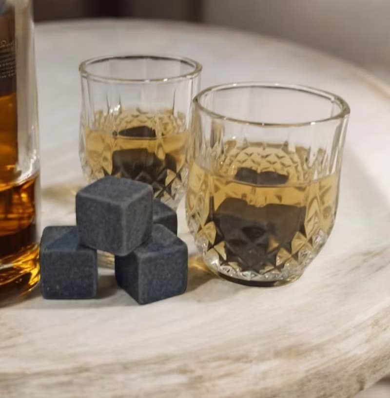 Whisky Stones 威士忌酒杯及冰石套裝