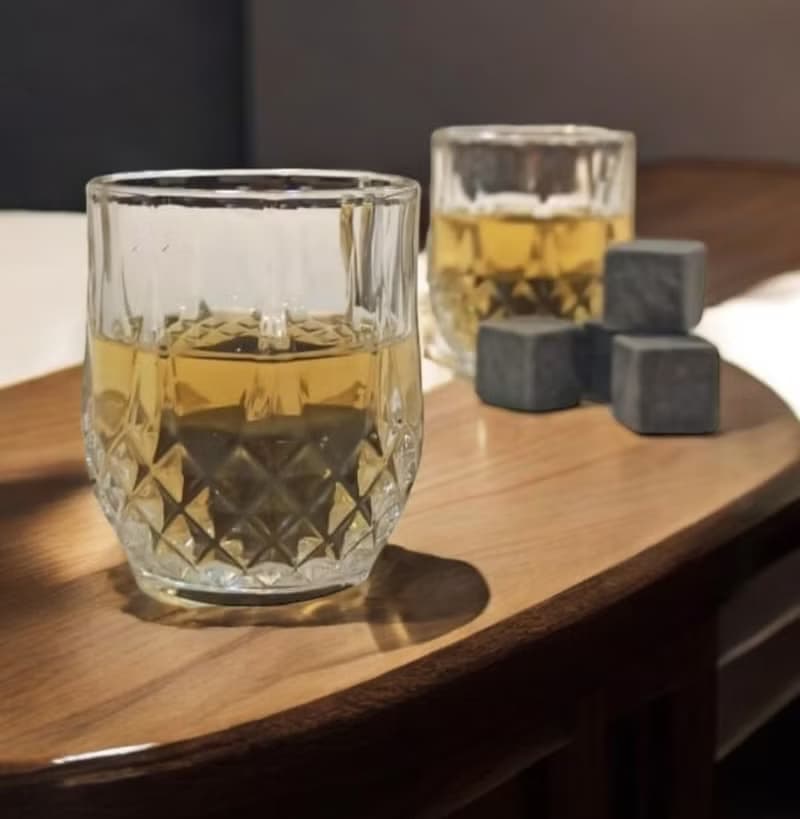 Whisky Stones 威士忌酒杯及冰石套裝