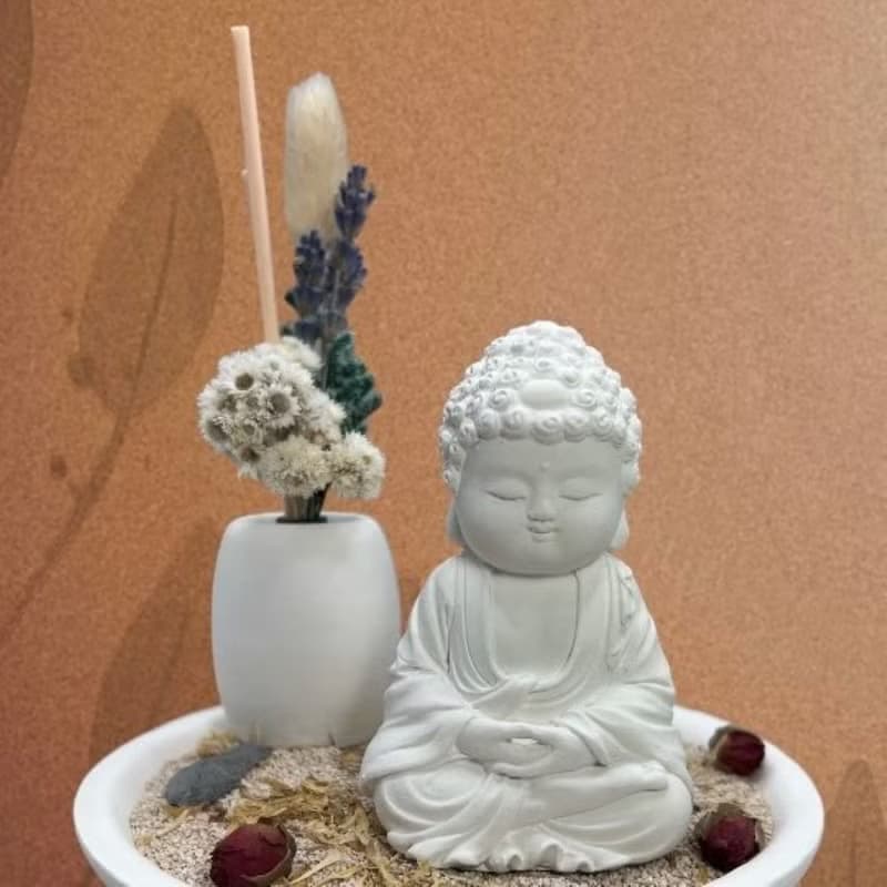 禪風設計 淨念吉祥小佛之育德 永生花圓盤組合 藝術香氛擴香