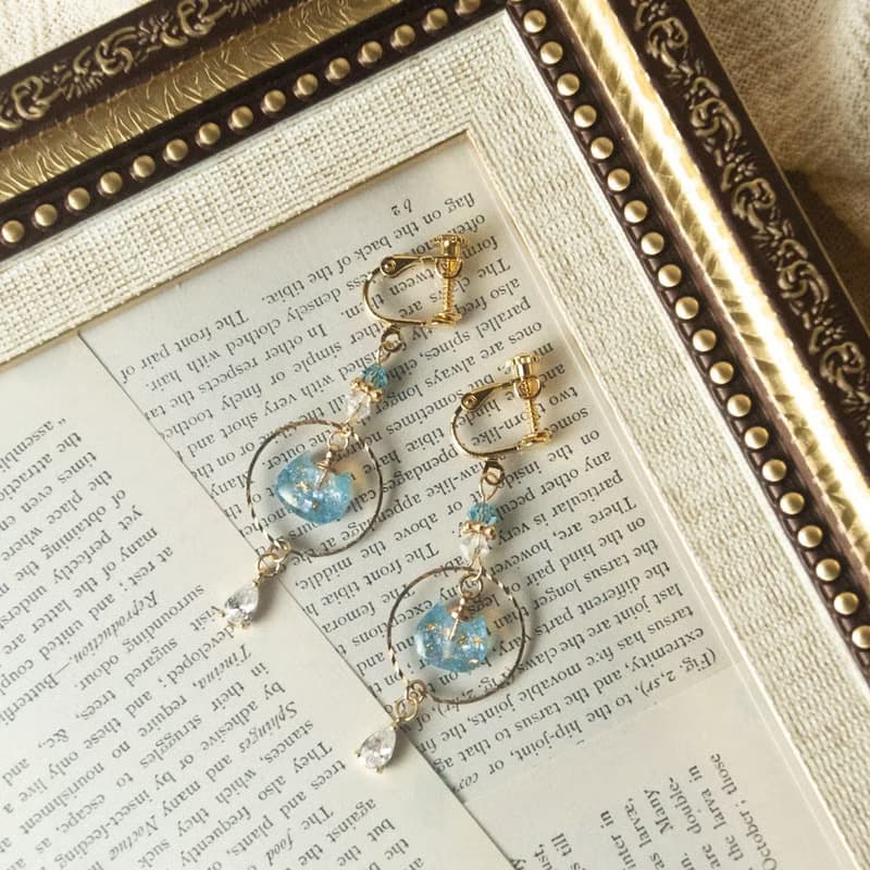 銀河系貓咪多色耳環  星空渲染 耳針 耳夾