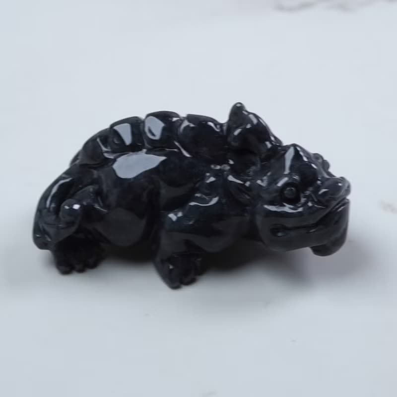 【招財神獸】烏雞翡翠貔貅擺飾 | 天然緬甸玉翡翠A貨 | 送禮