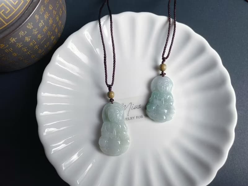 天然緬甸玉翡翠 觀音 菩薩 禮物 玉墜 項鍊 吊飾 保平安 健康
