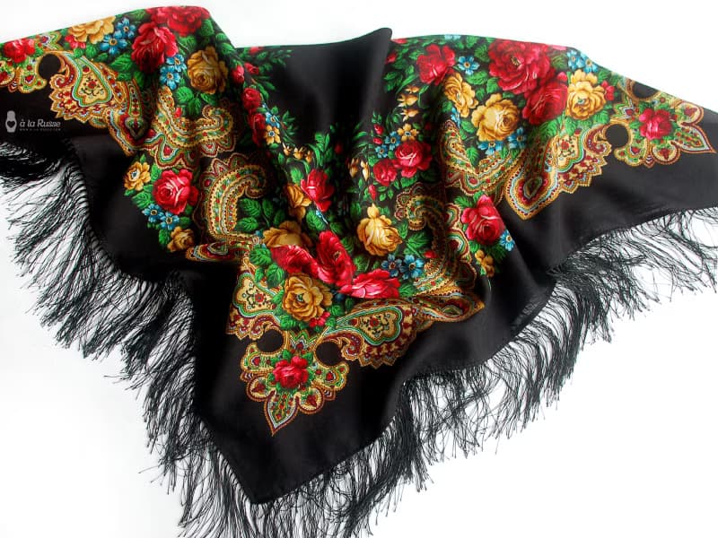 Authentic Pavlovo Posad Russian Shawl Scarf Soft 100% Wool 89x89 cm 779-18