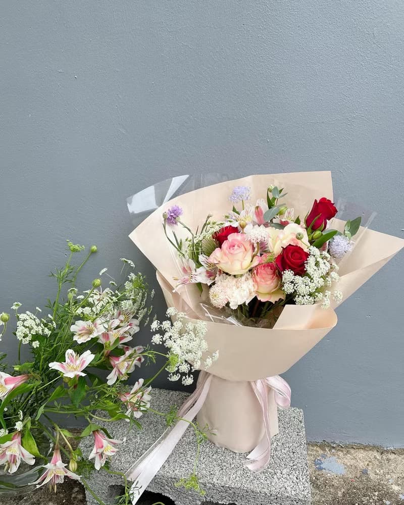 【維拉花藝】鮮花花束 紅粉色花束