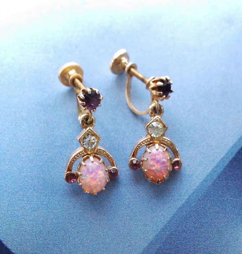 Vintage Jewelry 西洋古董飾品 浪漫 唯美 粉嫩 垂墜 栓式耳環
