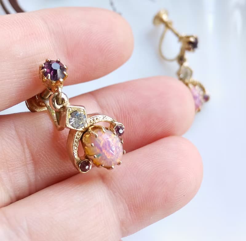 Vintage Jewelry 西洋古董飾品 浪漫 唯美 粉嫩 垂墜 栓式耳環