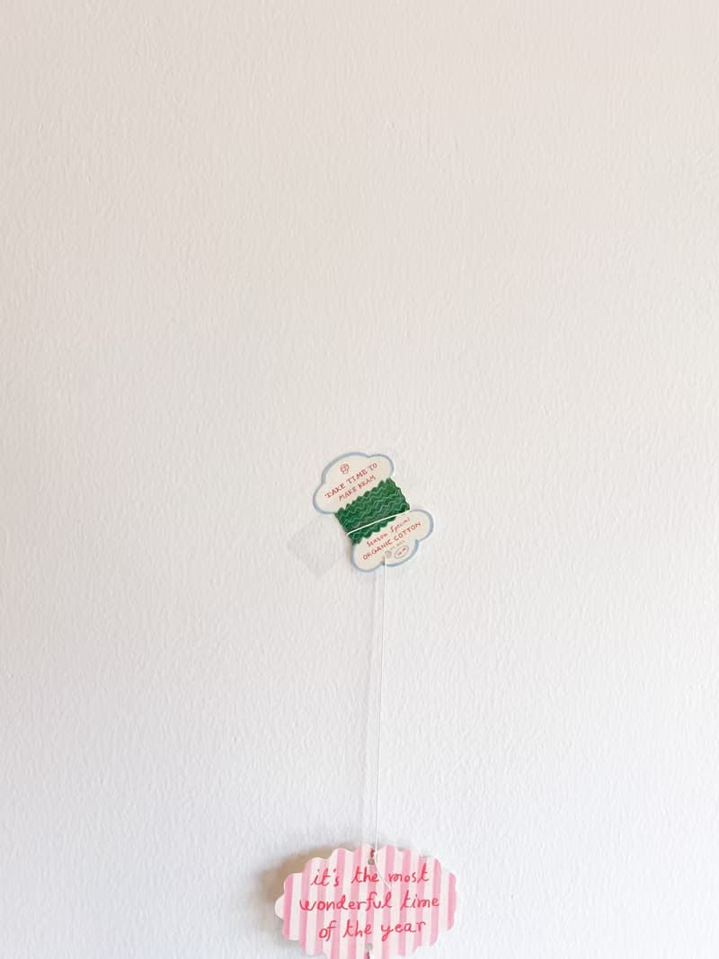 Christmas ornament and card set