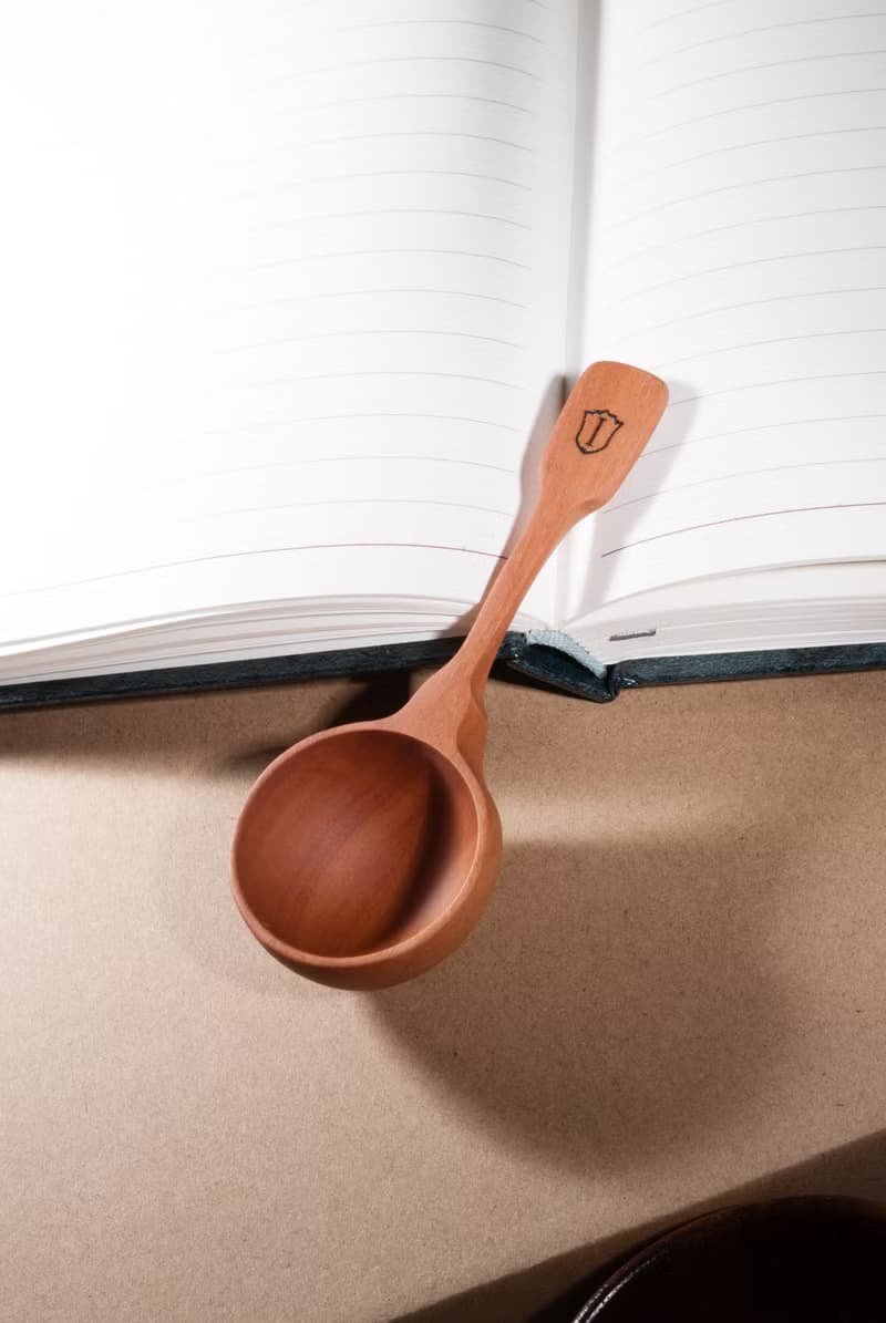 Islandoffer島嶼製作 印尼製造日系天然木可愛短柄量匙 木系餐具