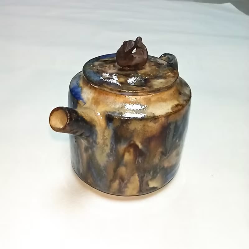 潑墨彩釉手拉胚壺