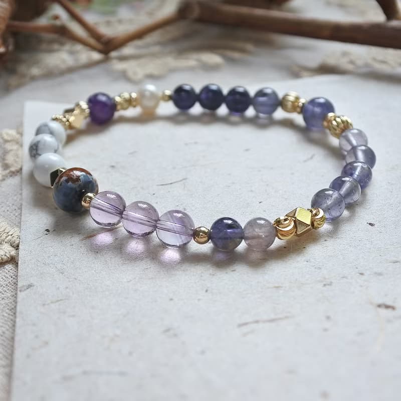 指南 :: 藍莓紫醬 :: 堇青+白松+紫水晶+彼得石手串 :: 畢業禮物