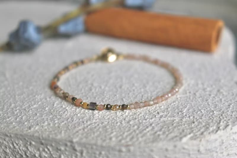 手鍊 草莓晶 髮晶 天然石 - 跳舞 -