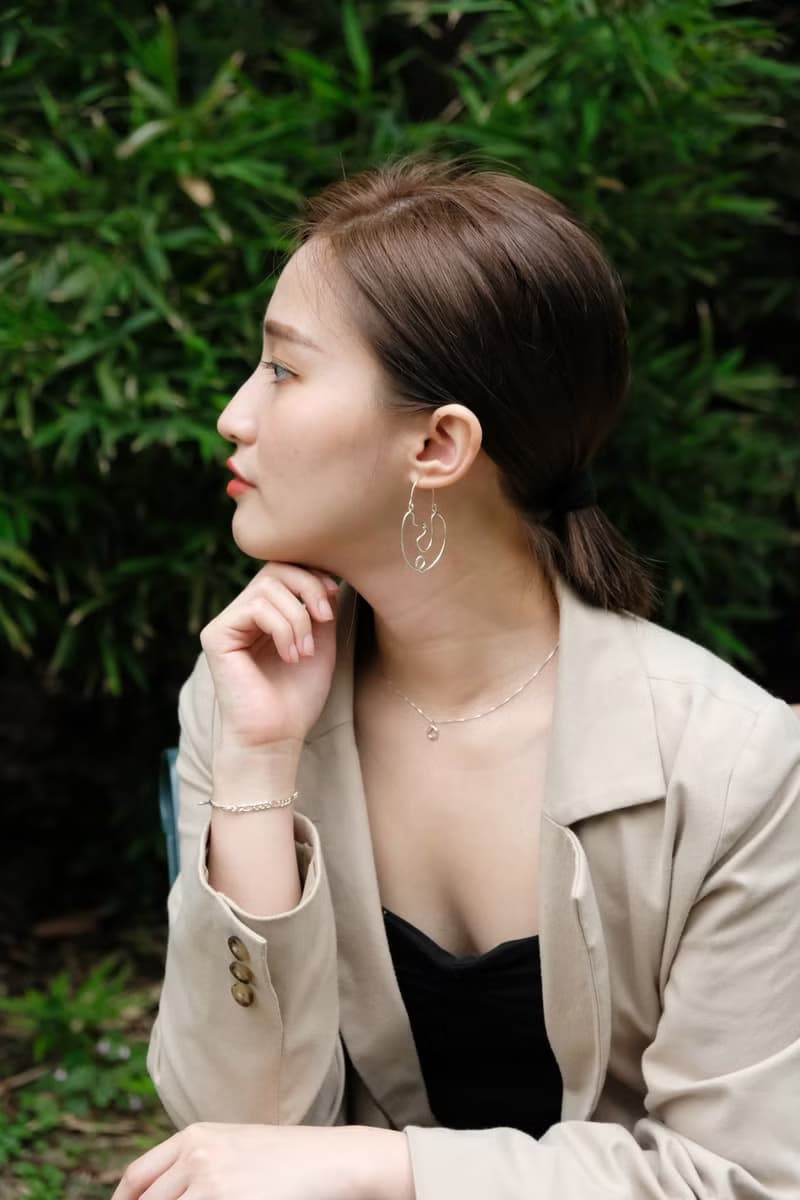 The Body Earring 女體耳飾