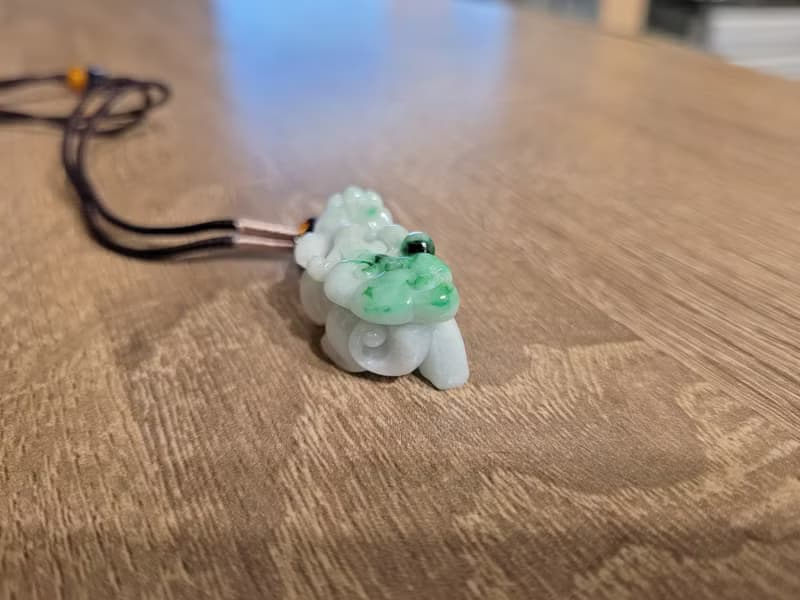 【親翠】天然翡翠 辣色絕美力量貔貅 畢業禮物