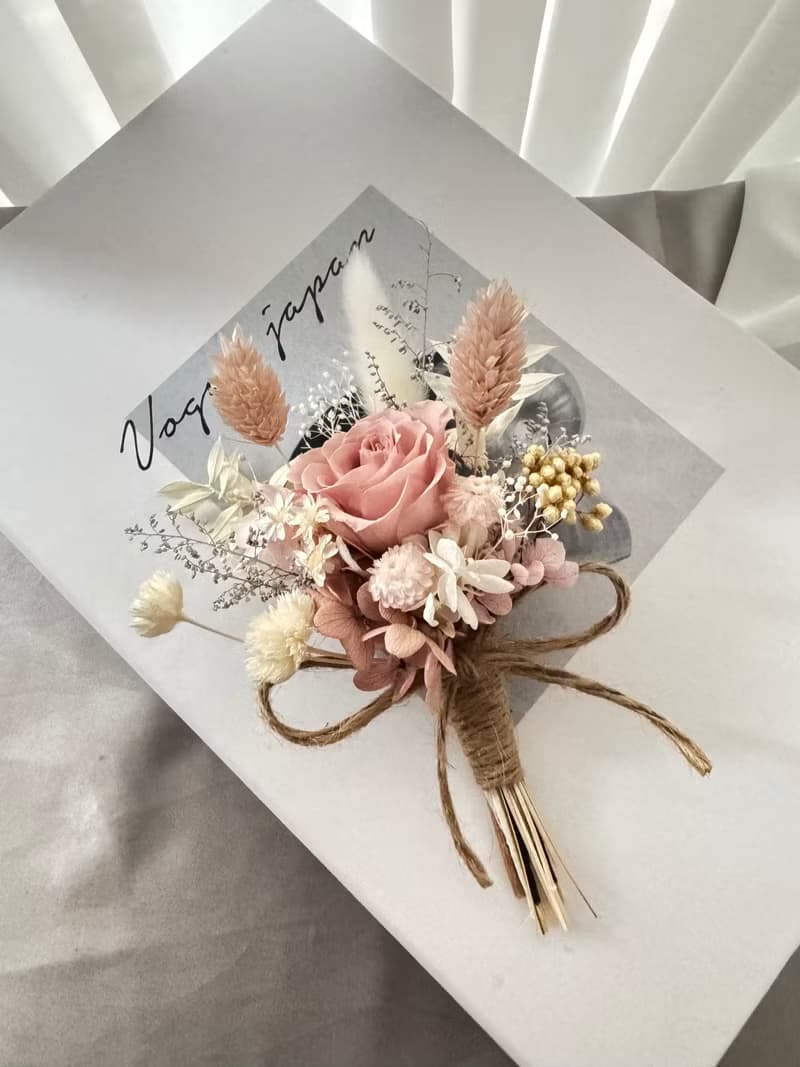 永生花胸花  婚禮胸花 自然花徑胸花 自然風