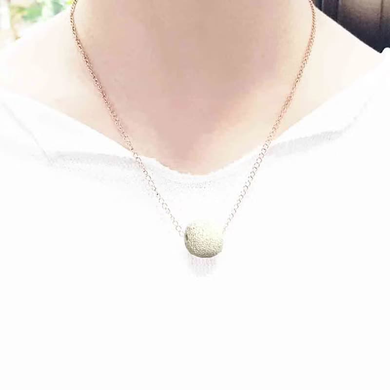 鈦鋼玫瑰金香氛石項鍊-大顆款14mm 可滴入精油擴香 鍊長可調