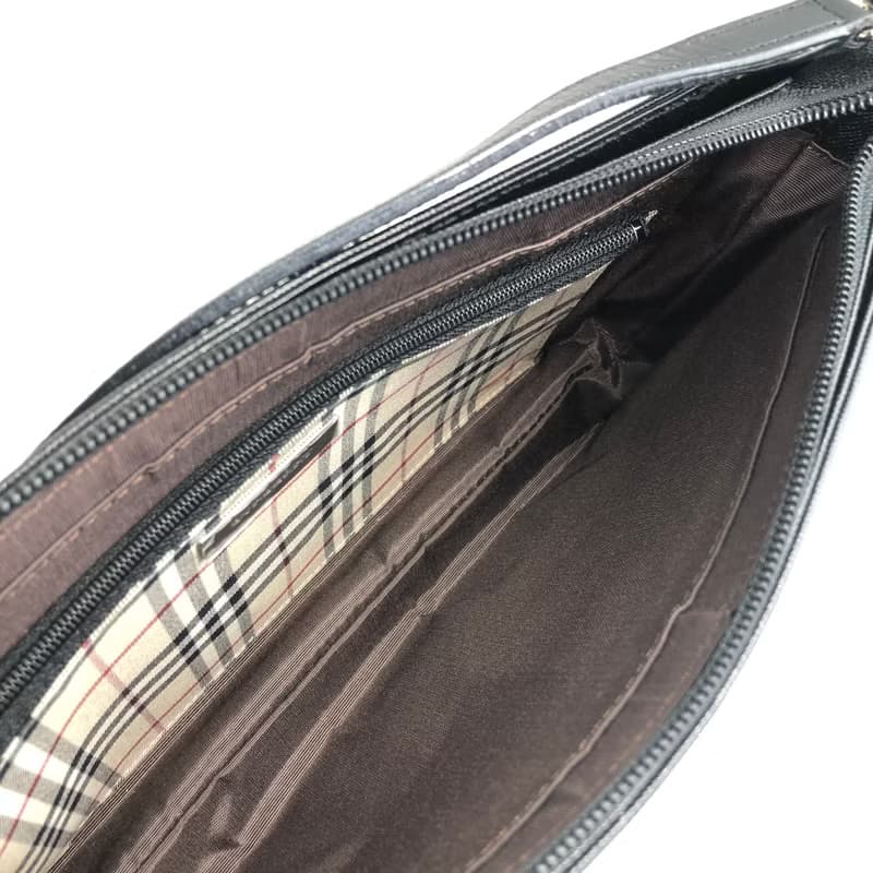 【 日本直送　名牌中古包 】BURBERRY バーバリー ハンドバッグ ブラック ロゴ レザー ワンショルダーバッグ ミニバッグ vintage  578382
