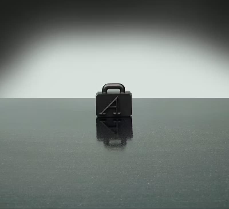 Classicbot Black 公仔 創意小物
