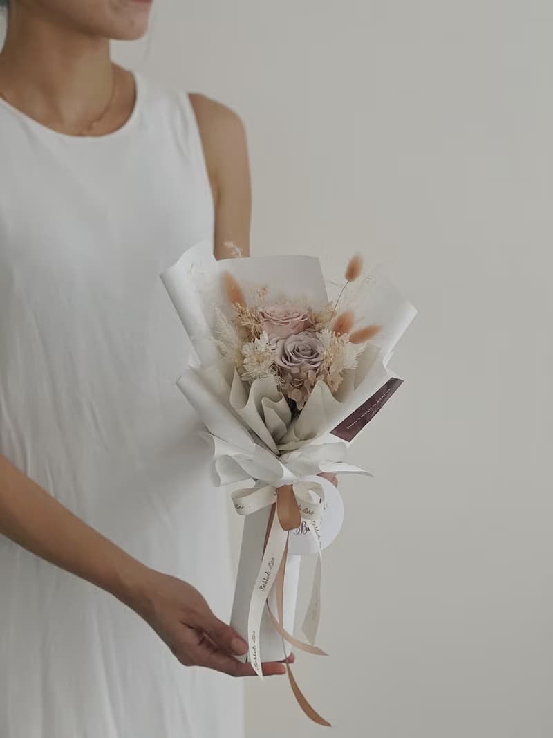 【永生玫瑰花花束】• 情人節/永生玫瑰花/永生玫瑰花花束/玫瑰花