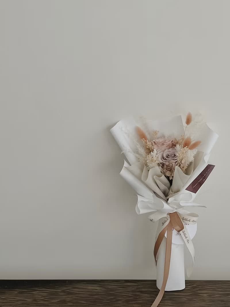 【永生玫瑰花花束】• 情人節/永生玫瑰花/永生玫瑰花花束/玫瑰花