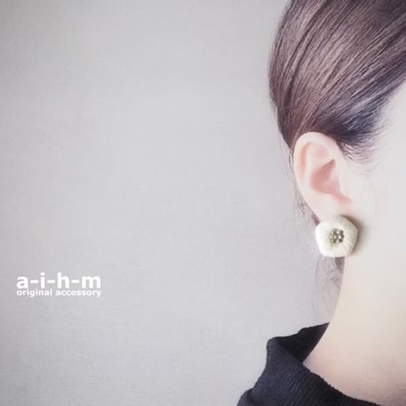 刺繍ピアスorイヤリング　桜　春　和装/入園式/入学式/前撮り