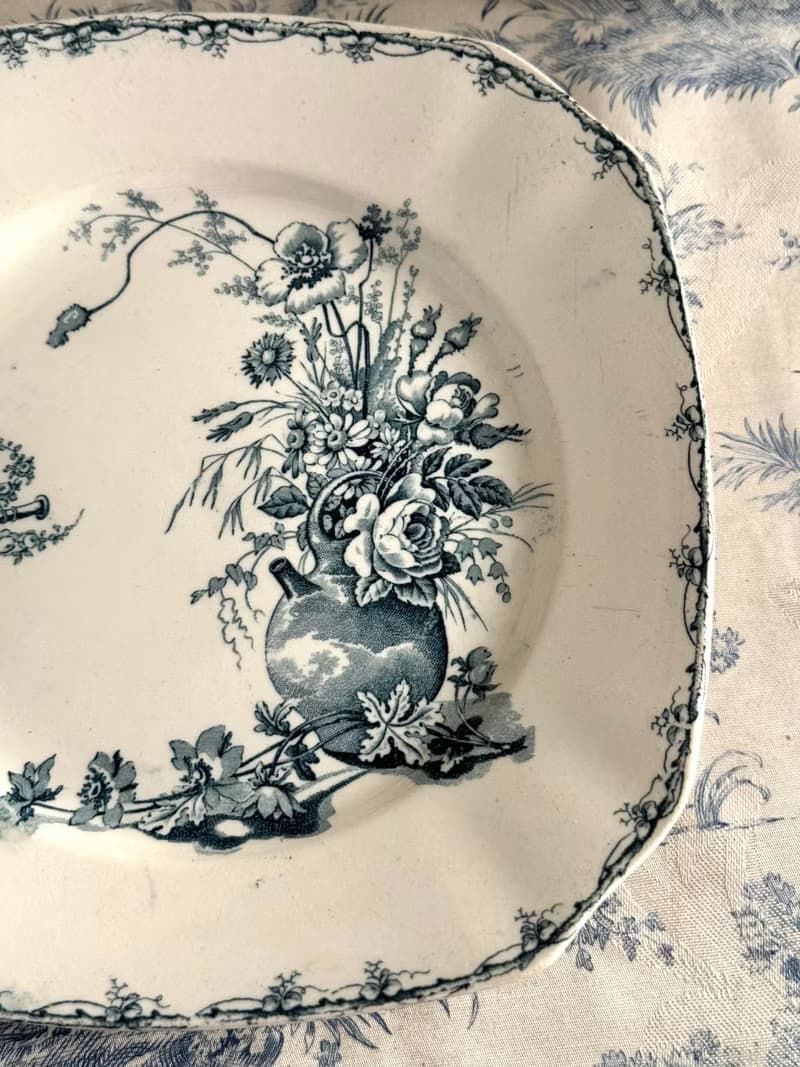 40515- 罕見法國K&G Luneville四方型餐盤 CHAMPÉTRE系列 23.5cm