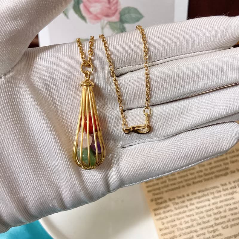 【西洋古董飾品】天然水晶 粉晶東菱玉金花邊墜飾 優雅精美項鍊