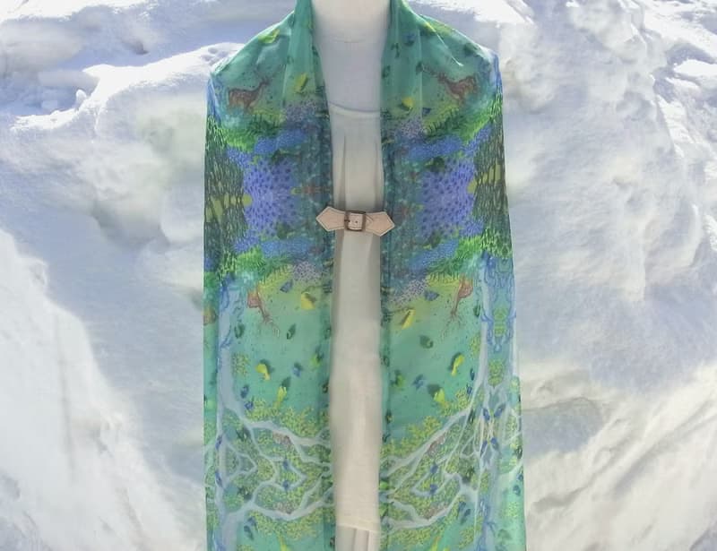 二週間【Forest with owls and deer】アートシフォンストール　スカーフ　ショール　母の日　ファッション小物　緑　かわいい