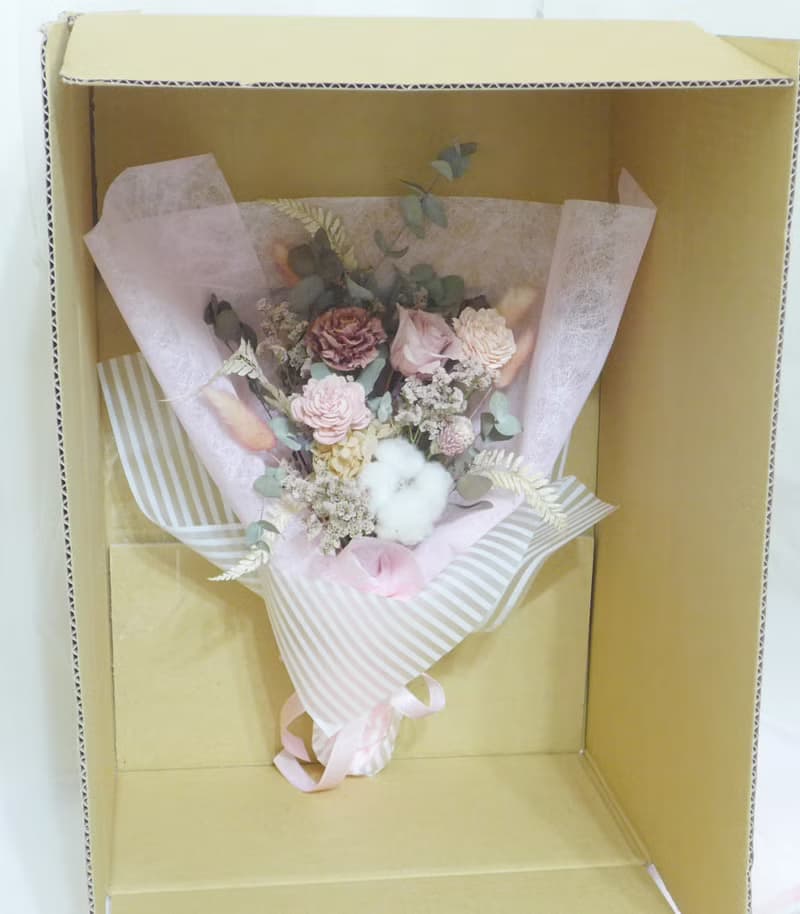 清新裸粉花束禮物 結婚捧花永生乾燥花畢業謝師禮物生日畢業禮物