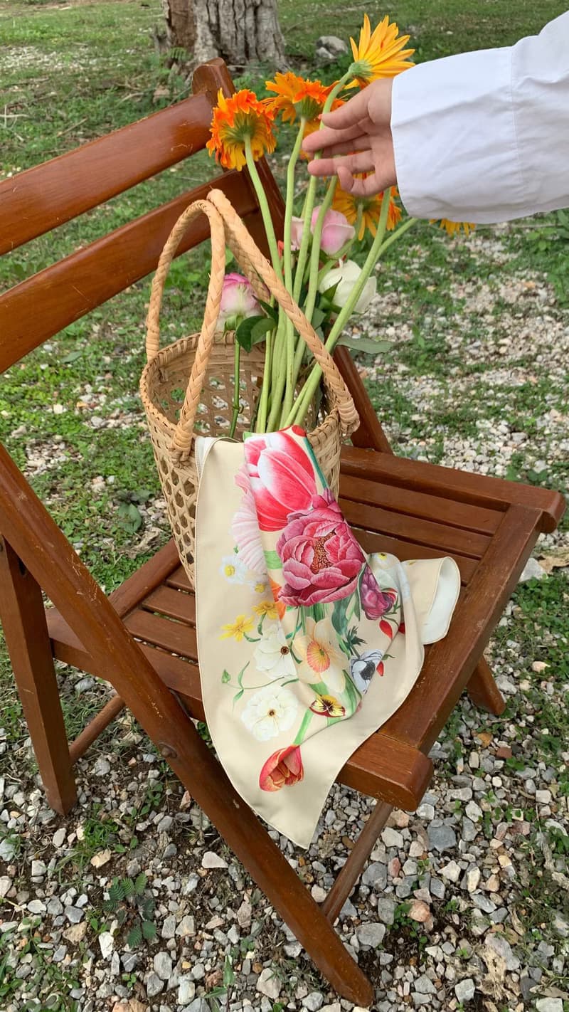 Scarf : ttq floral scarf : shining vibe