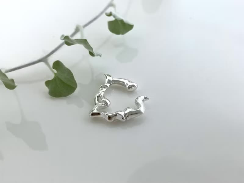 アイビーのイヤーカフ