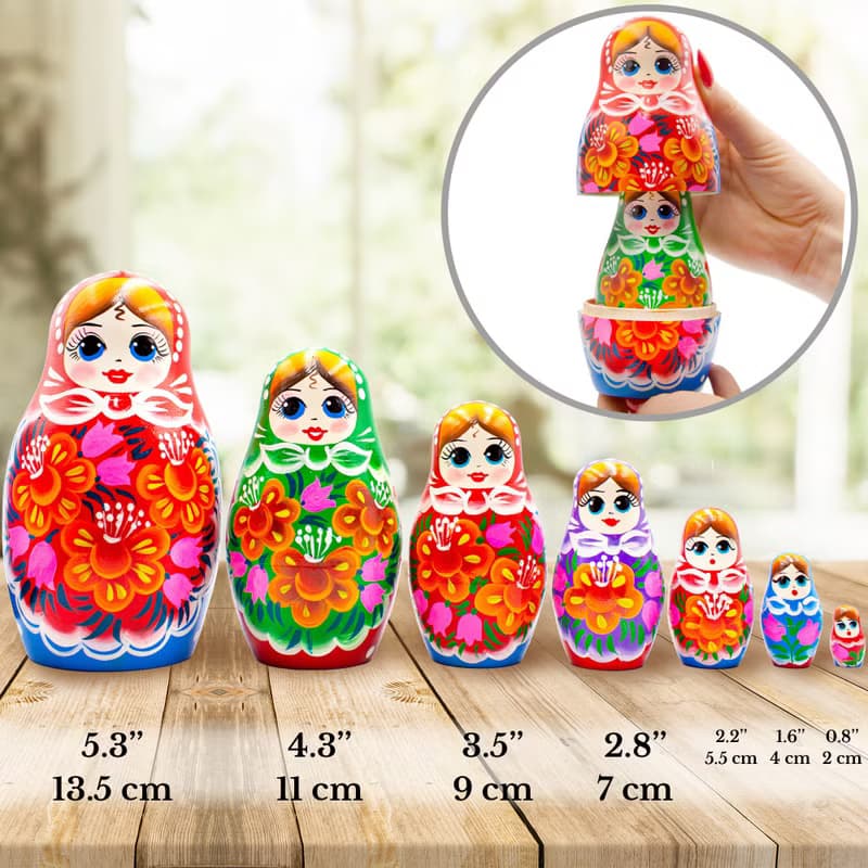 Cute Nesting Dolls - Classic Russian Doll with Bouquet of Bellflowers and Lilies