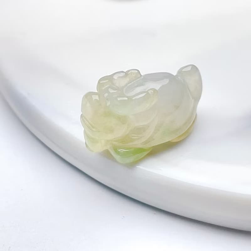 【吉祥‧長壽】冰種飄黃翡翠龍龜 | 天然緬甸玉翡翠A貨 | 送禮
