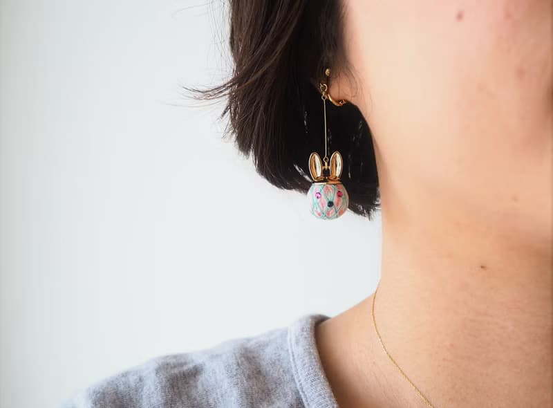 tachibanaya Bunny Japanese temari asymmetry earrings Pink Mint 手鞠球 刺繡 耳環