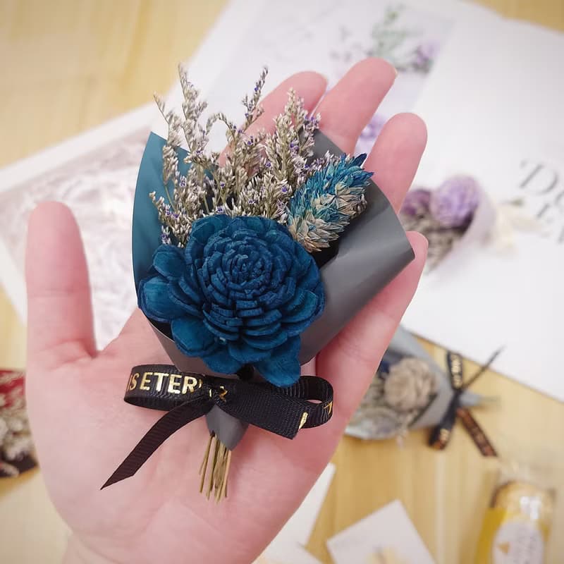 香氛索拉小花束禮盒/畢業禮物/永生花/交換禮物/乾燥花束/金莎