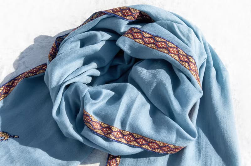 克什米爾 喀什米爾Cashmere 羊絨圍巾 純羊毛圍巾 戒指絨披巾刺繡
