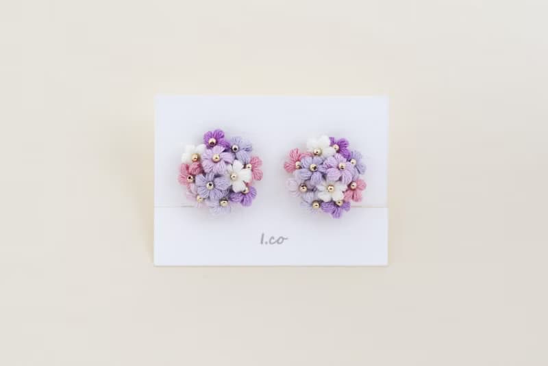 小花のブーケピアス/イヤリング