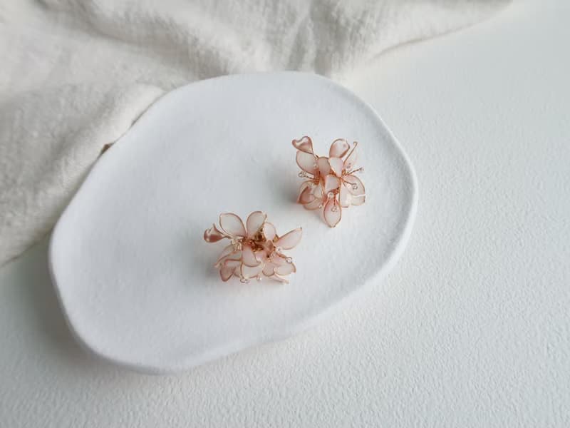 小女人 耳環 -手作水晶花 樹脂飾品 禮物 閨蜜飾品